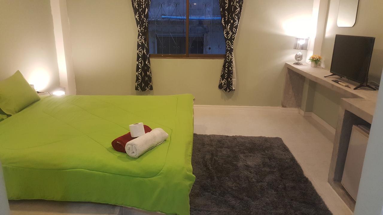 Le Private Hotell Pattaya Exteriör bild