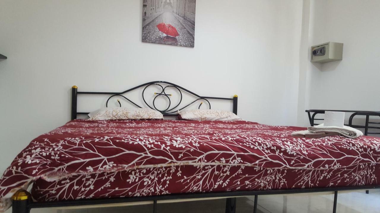 Le Private Hotell Pattaya Exteriör bild