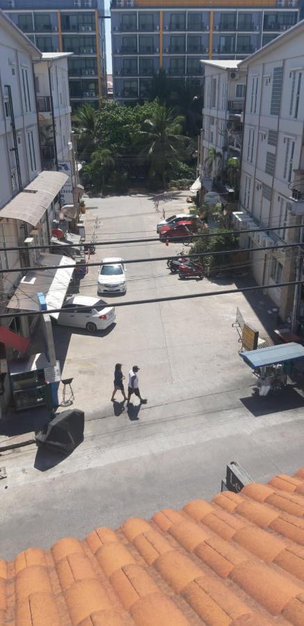Le Private Hotell Pattaya Exteriör bild