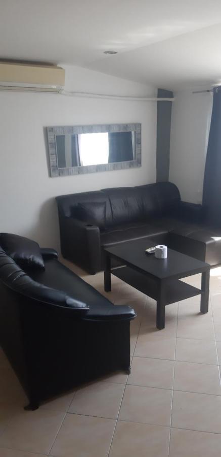 Le Private Hotell Pattaya Exteriör bild